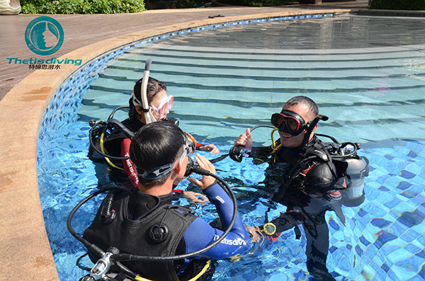 12/12正式上線！PADI 最新課程【休閑潛水員Resort Diver】 丨 一天拿證，潛遍全球